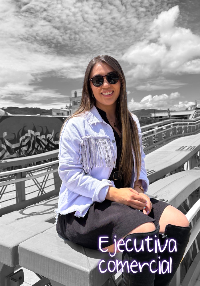 Daniela - Ejecutiva Comercial